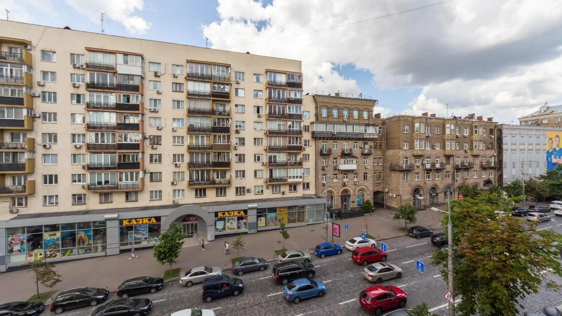 Dayflat Apartments Olimpiyska Area Kiev
